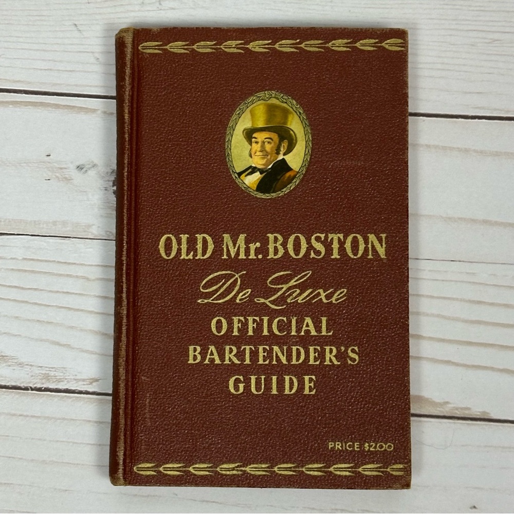 OLD MR BOSTON Deluxe Official Bartender's guide 1949 - VINTAGE